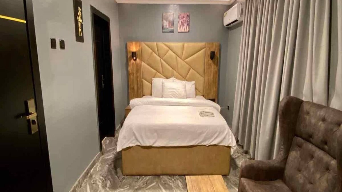 Abeokuta Hotel | Fountain Blu Hotel