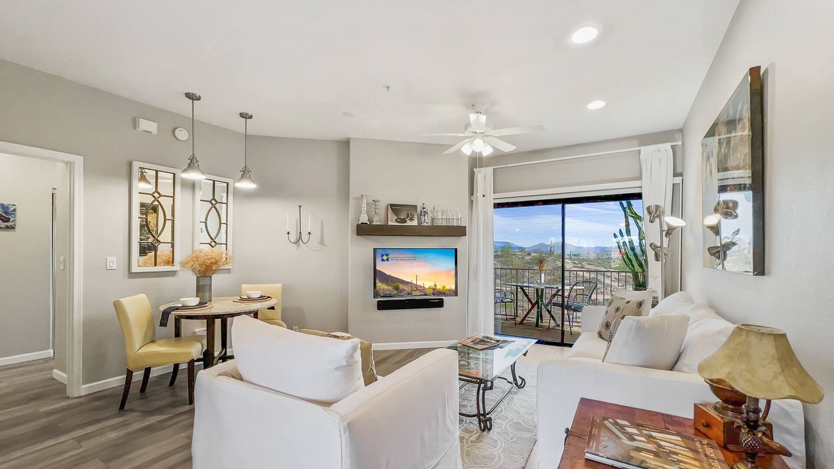 Fountain Hills Condo | Fountain Hills One Bedroom. Views and Heated Pool and Spa.