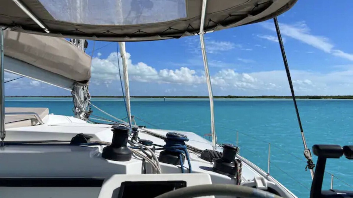Leeward Settlement Boat Rental | Fountaine Pajot, Big Ben