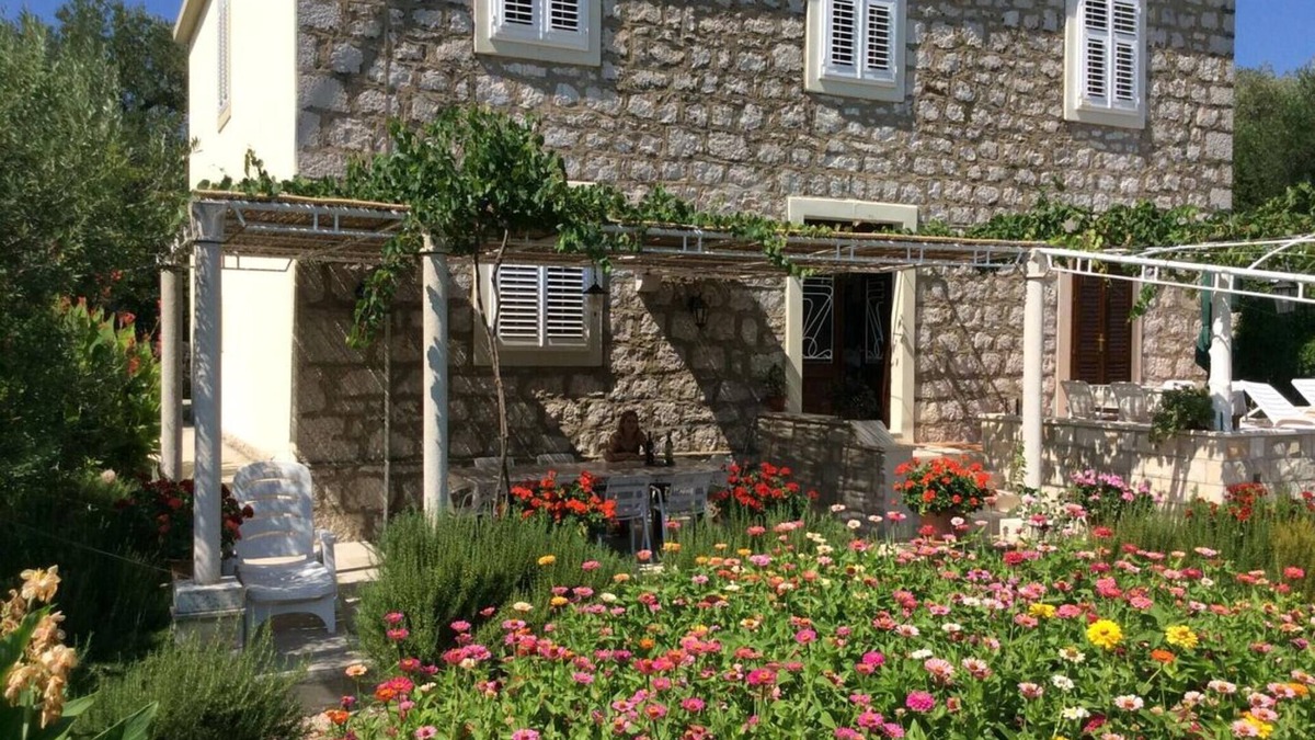 Broce Apartment | Four bedroom apartment
