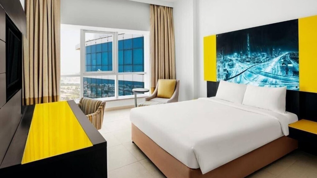 Al Barsha 1 Hotel | Four Bedroom Apartment Near Mashreq Metro By E R