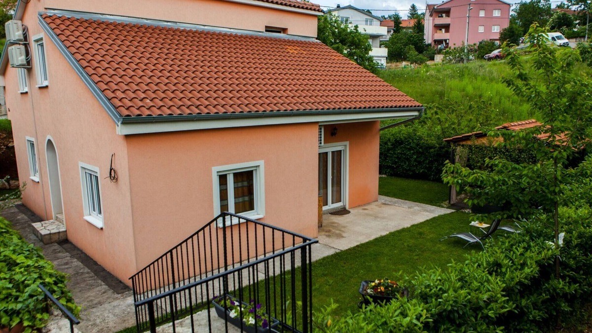 Viskovo House | Four Bedroom Holiday Home