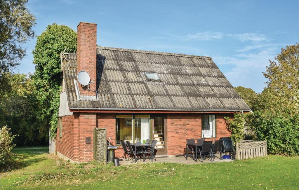 Tranekaer House | Four-Bedroom Holiday Home In Tranekar