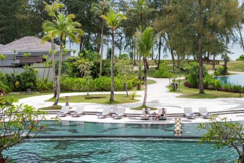 Lagoi Hotel | Four Points by Sheraton Bintan, Lagoi Bay