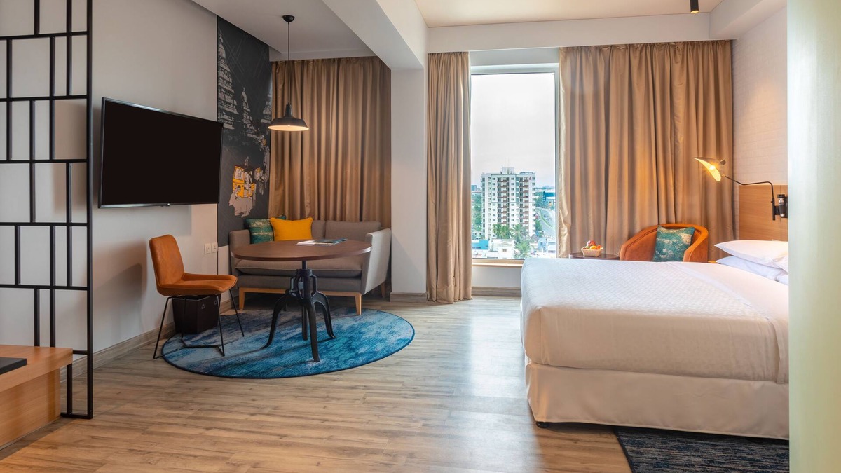 Semmencherry Hotel | Four Points by Sheraton Chennai OMR