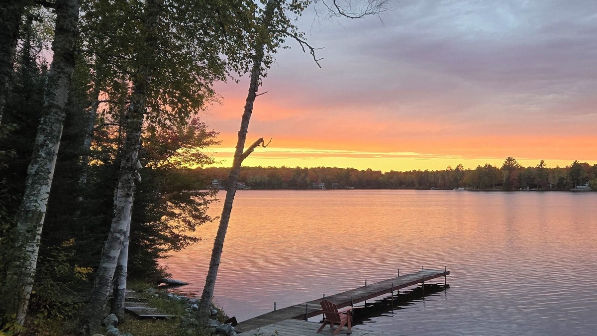 Michigamme House | Four Seasons Lake House Between Marquette and Houghton: Paradise on Petticoat!
