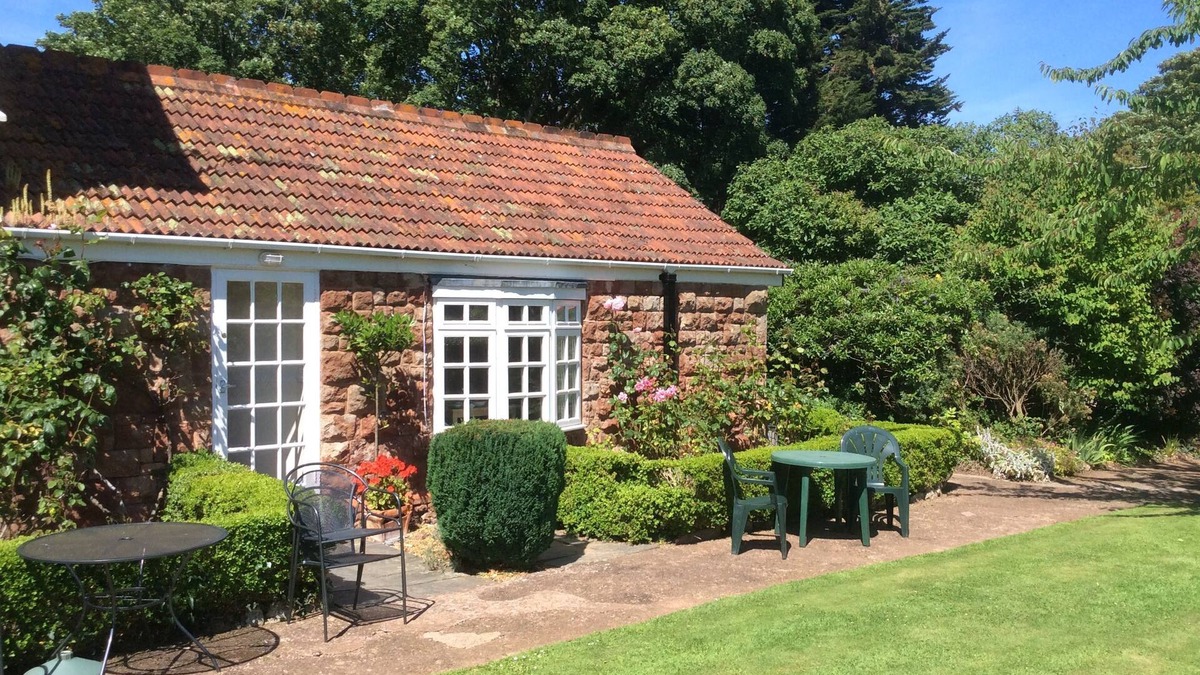 Minehead Cottage | Four star one bedroom cottage