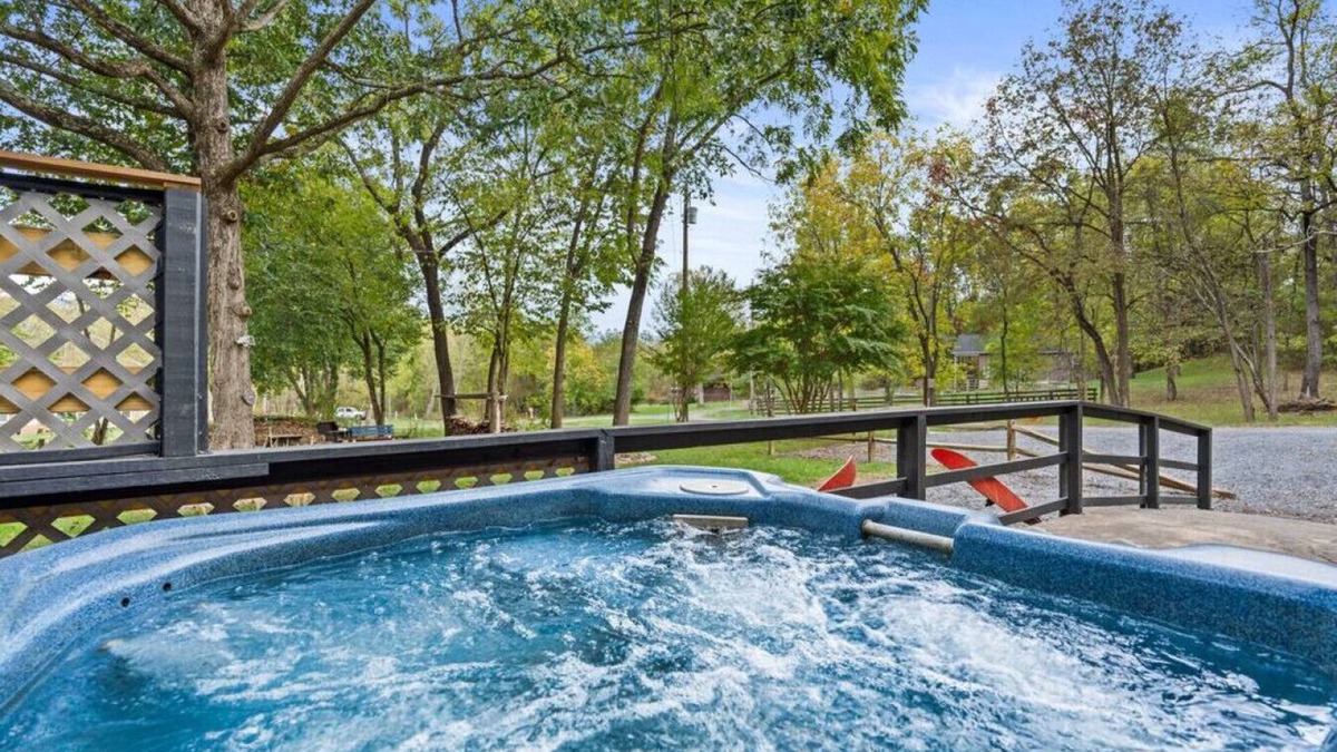 Luray Cabin | Fox Den at Shenandoah River