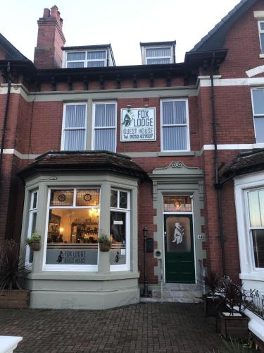 Blackpool Town Center Bed & Breakfast | Fox lodge