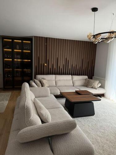 Brezovice Villa | FOX Villa - Brezovica Escape