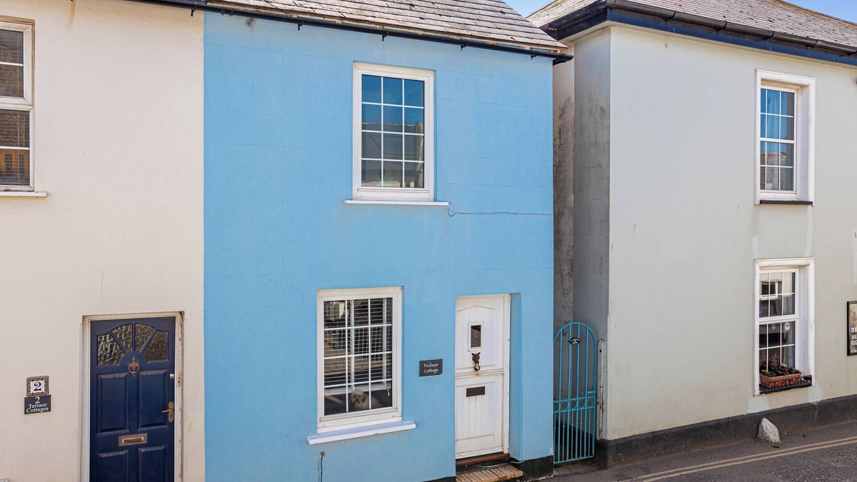 Malborough Cottage | FOXBEAR, pet friendly, with open fire in Malborough