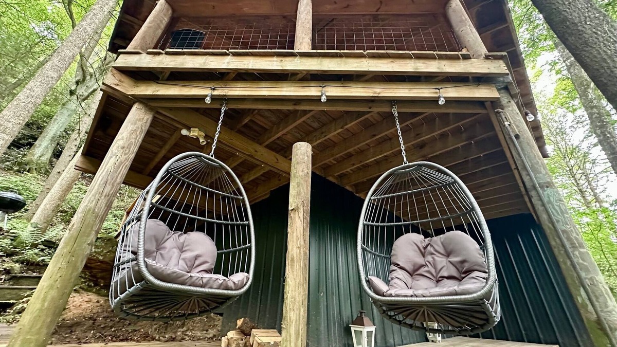 Stanton Cabin | Foxglove | Inside Nada Tunnel | Trails + Hot Tub