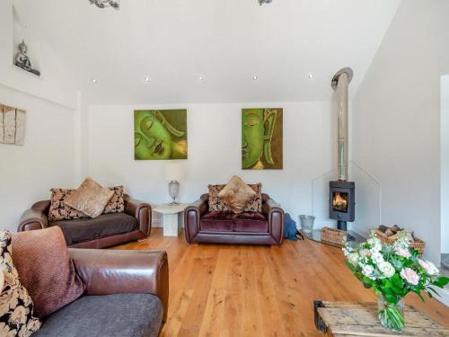 Harrietsham House | Foxton Lodge