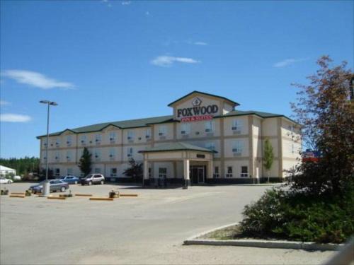 Drayton Valley Hotel | Foxwood Inn & Suites Drayton Valley