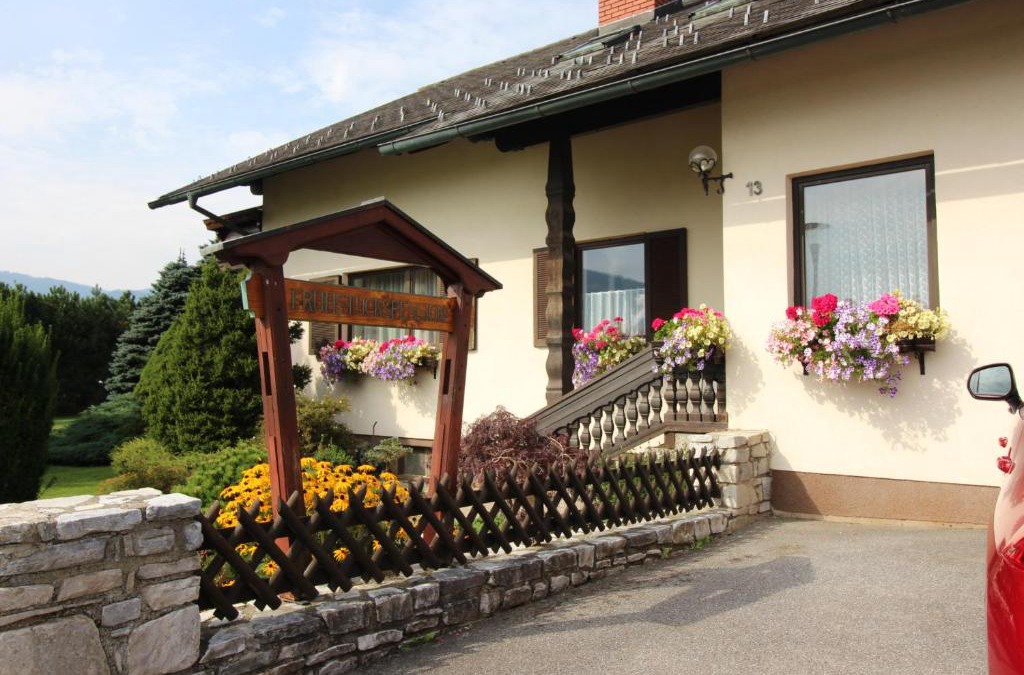 Pols House | Frühstückspension Eichberger
