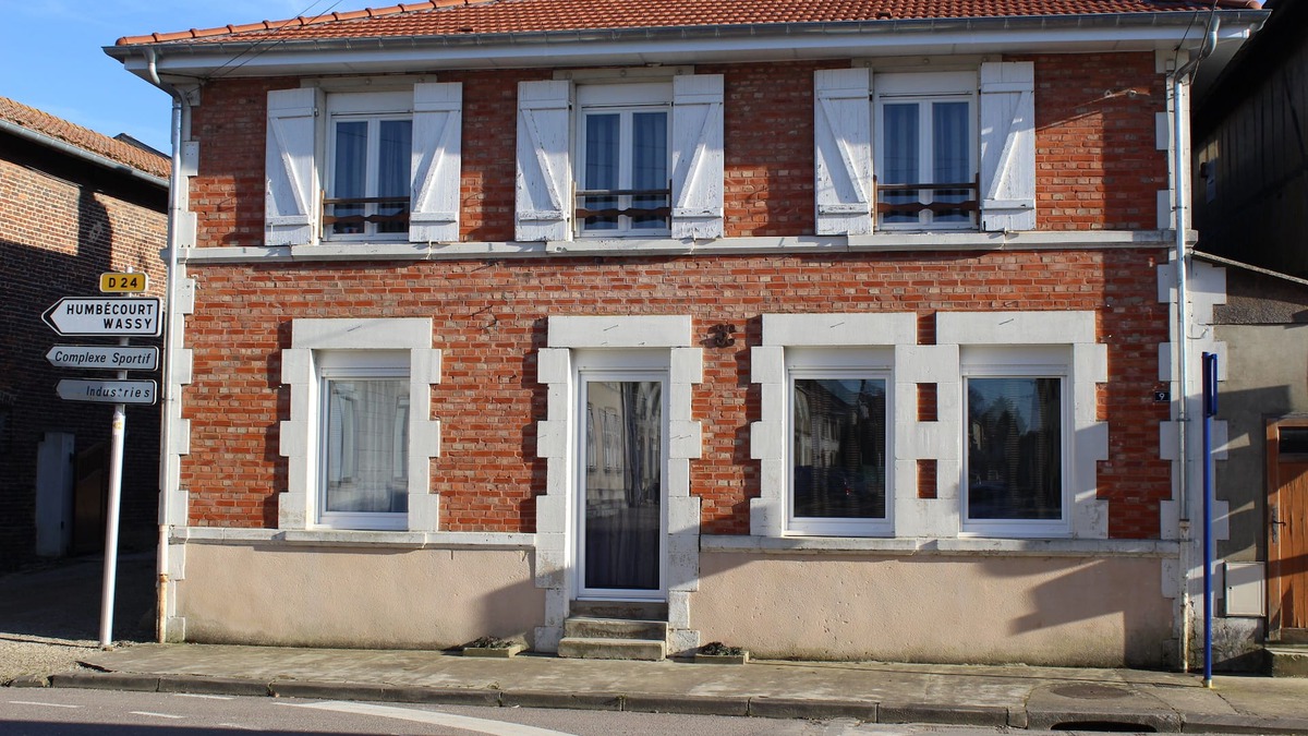 Eclaron-Braucourt-Sainte-Liviere House | Gîte sleeps 12 2km Lac du Der