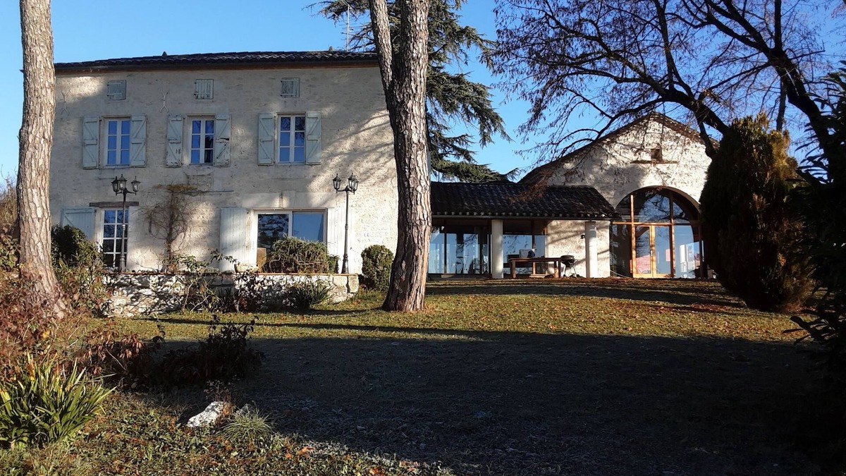 Castelnau-Montratier-Sainte-Alauzie House | Charming house, village entrance