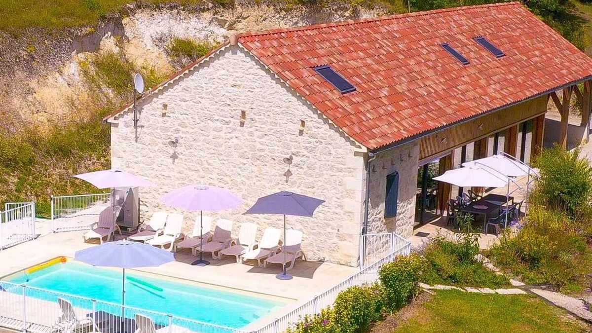 Sainte-Alauzie House | GITE LE ROQUEFAS - CASTELNAU-MONTRATIER-ST-ALAUZIE