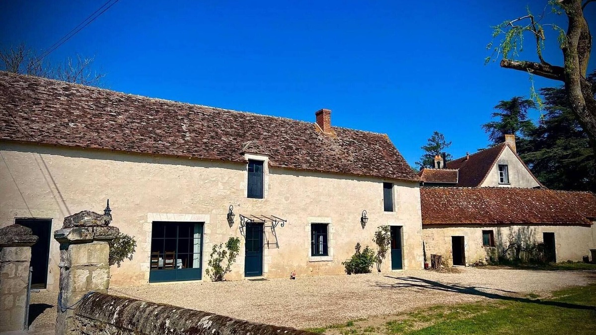Pouligny-Saint-Pierre Cottage | Renovated house in the heart of Brenne Natural Park, authentic charm