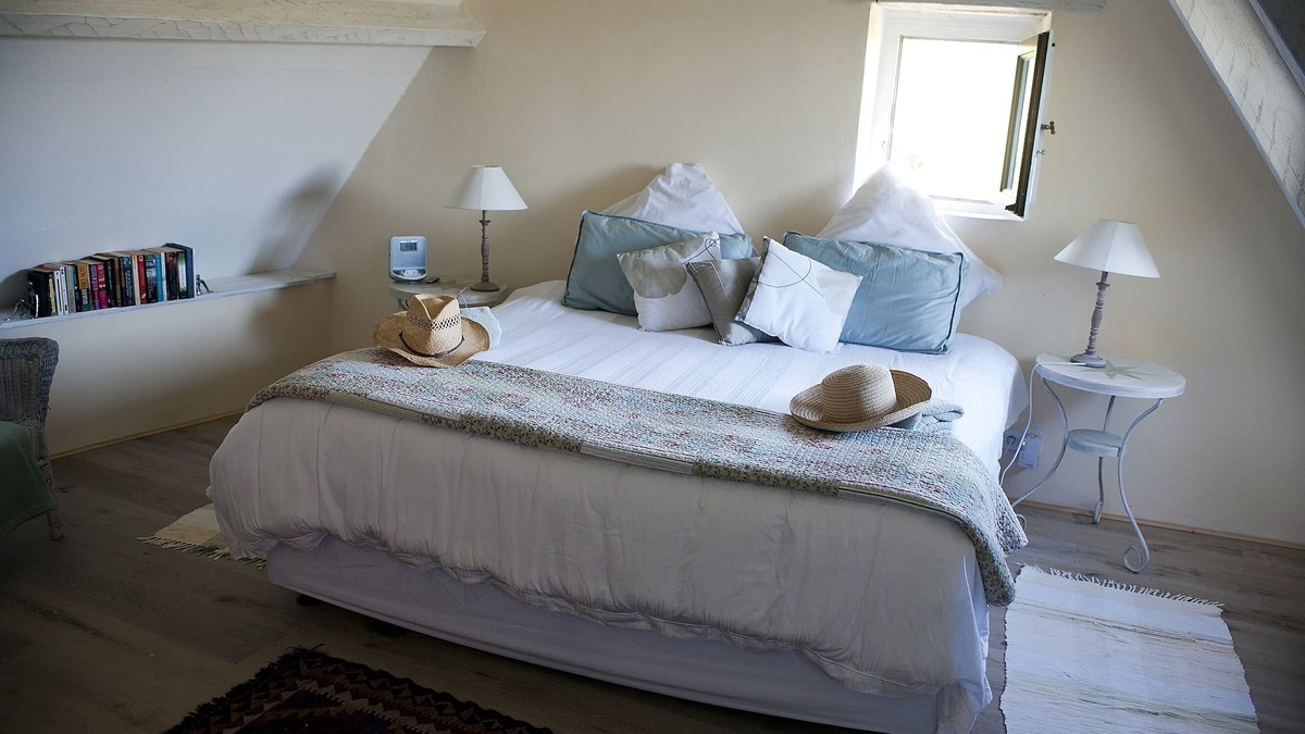 Coux-et-Bigaroque-Mouzens Cottage | La Boulangerie - A beautifully appointed private Gite overlooking The Dordogne.