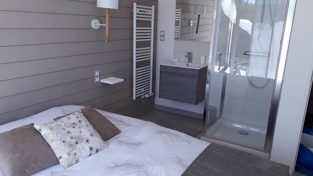 Les Moitiers-d'Allonne Cottage | Cottage in the dunes of Hattainville