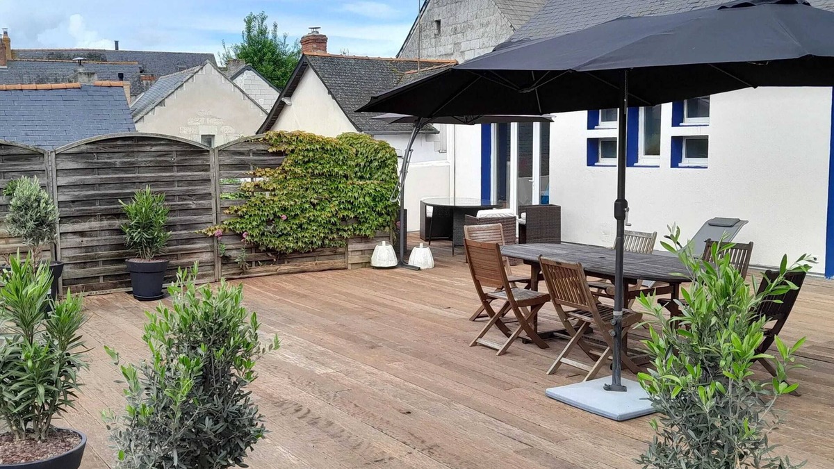 Ingrandes-Le Fresne sur Loire House | Homerez - Charming Family House in Ingrandes