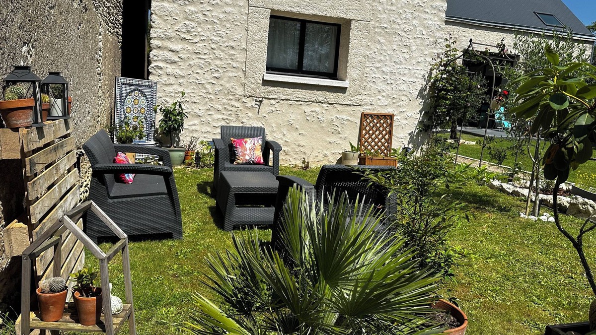 La Chapelle-Saint-Martin-en-Plaine House | À Proximité des Châteaux de la Loire : Maisonnette Cosy Avec Extérieur