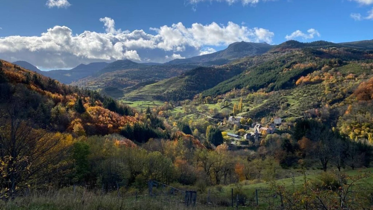 Ardeche House | Chateau / Country House
