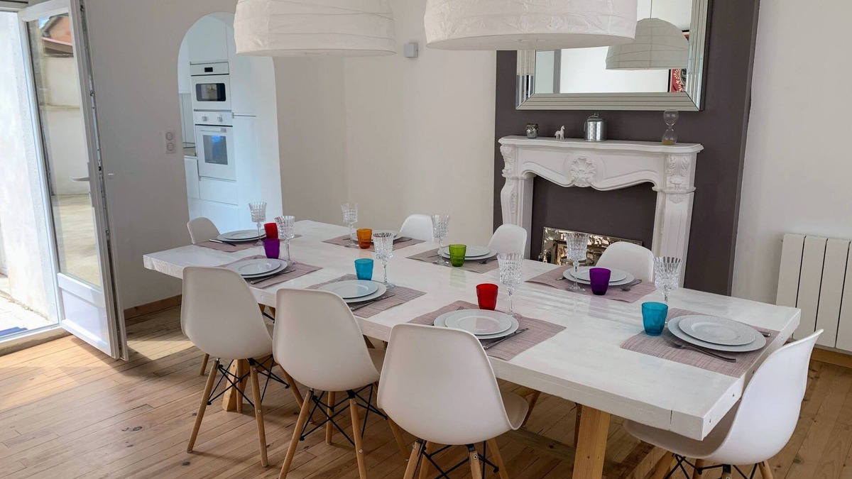 Rouffignac-Saint-Cernin-de-Reilhac House | Pretty townhouse in the heart of the village