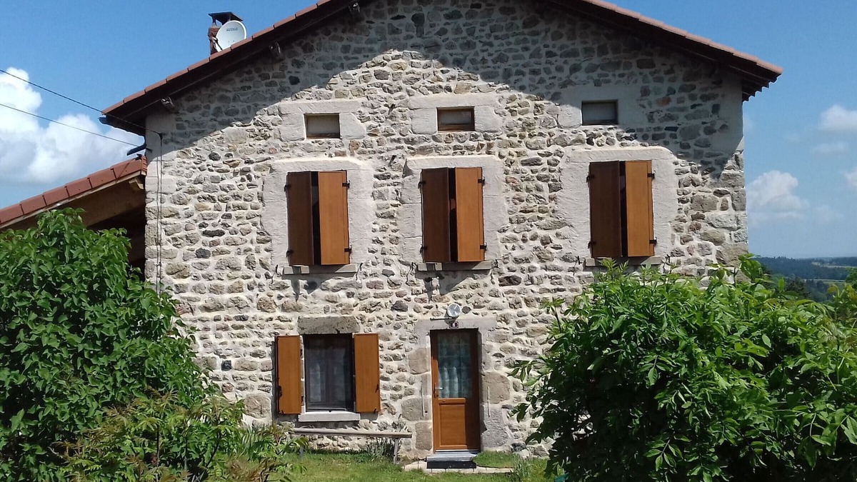 Saint-Geneys-pres-Saint-Paulien Cottage | Stone house with fireplace and garden - Near St-Paulien