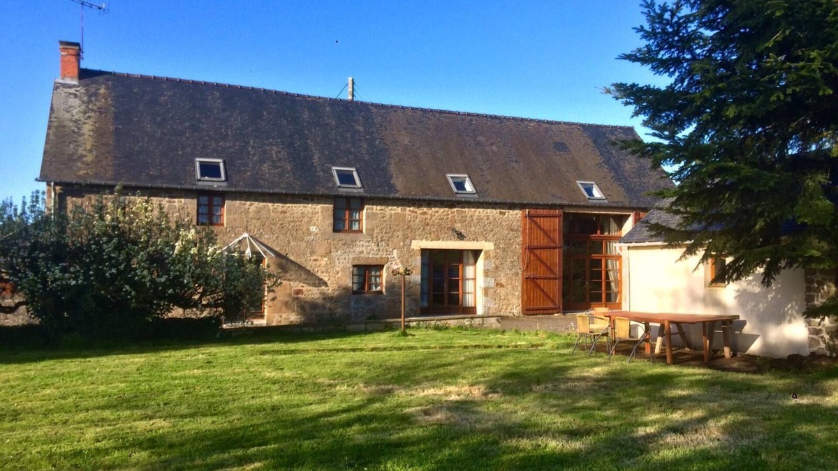 Saint-Georges-de-Reintembault House | Charmingly renovated barn conversion, perfect for a tranquil family holiday