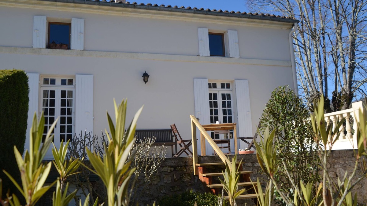 Saint-Hilaire-de-Villefranche House | Gîte du Moulin Brun
