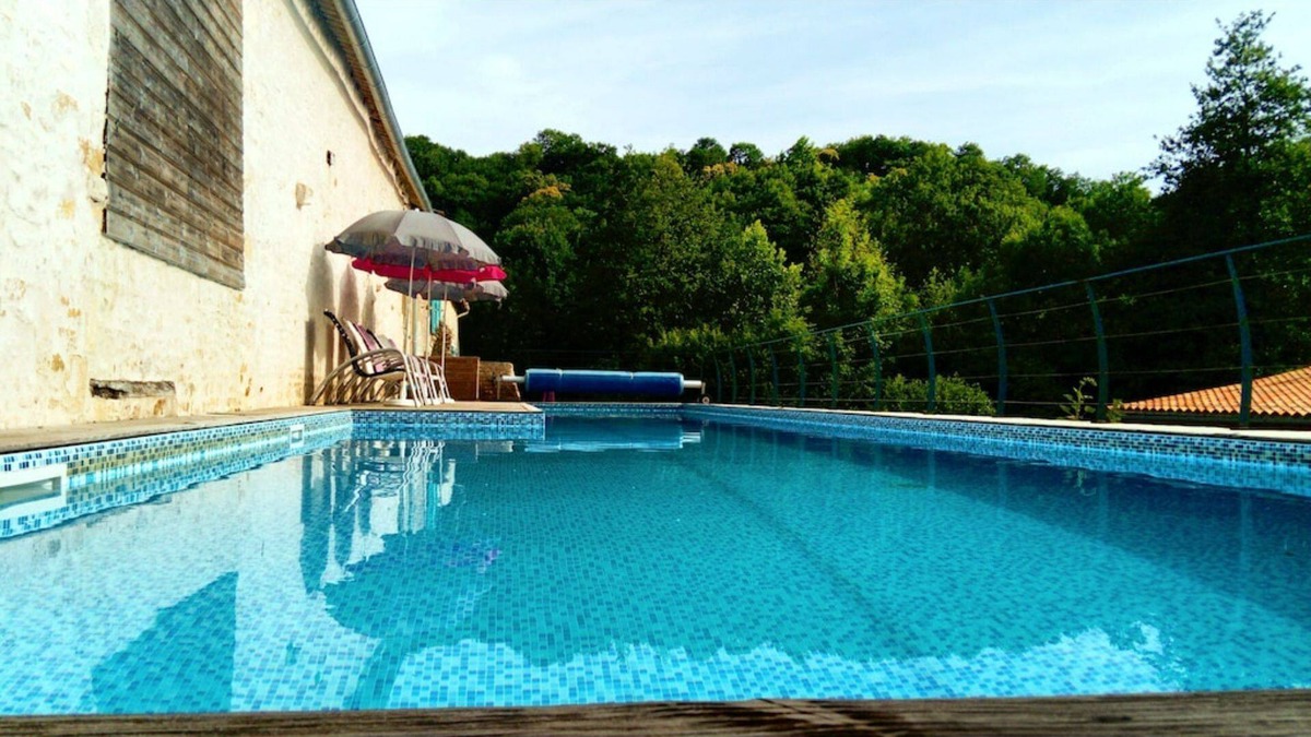 Saint-Martin-de-Saint-Maixent House | Domaine Moulin la Place, 20m swimming pool, Jacuzzi, 7ha park
