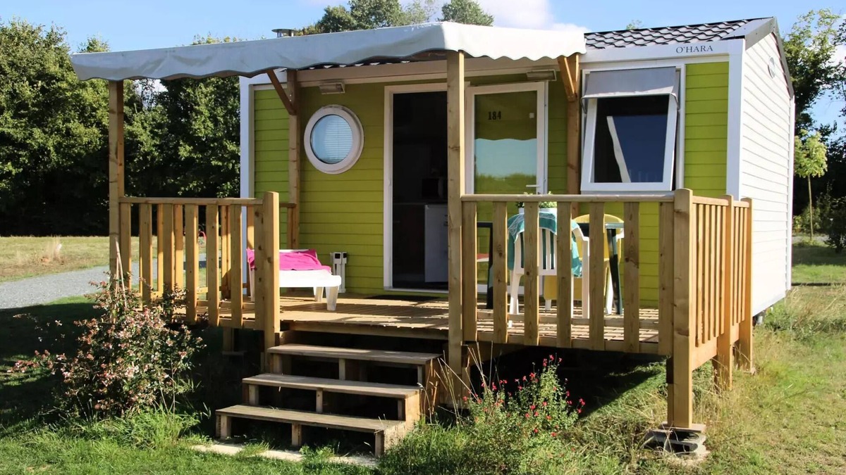 Saint-Martin-Lars-en-Sainte-Hermine House | Naturist campsite Le Colombier* - Comfort Mobile Home Mervent 2 Rooms 2 People