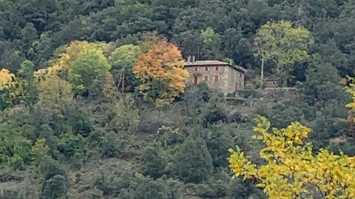 Saint-Michel-de-Chabrillanoux Apartment | Gîte Charmant Dans Maison Ardéchoise au Coeur des Montagnes Pour Amoureux Nature