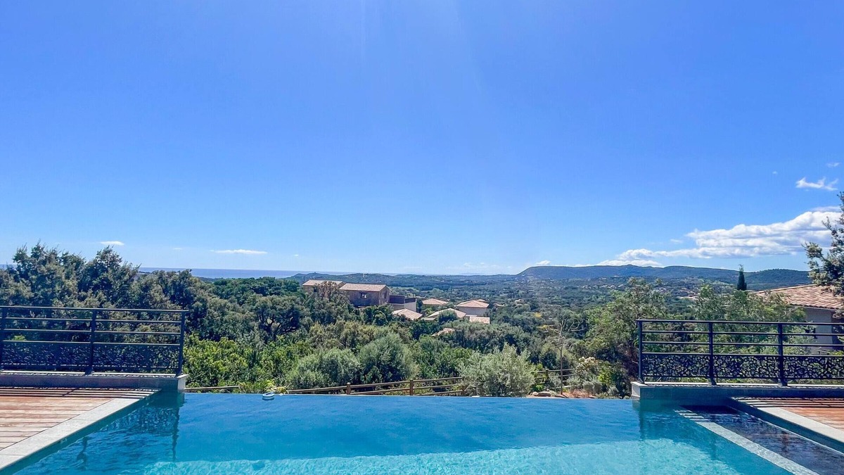 Pinarellu Villa | Casa Bernucci
