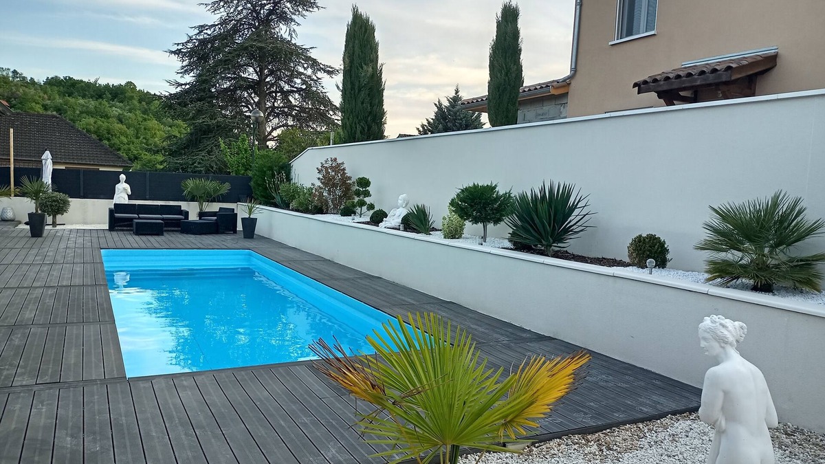 Gleize Villa | VILLA WITH PRIVATE POOL GLEIZE