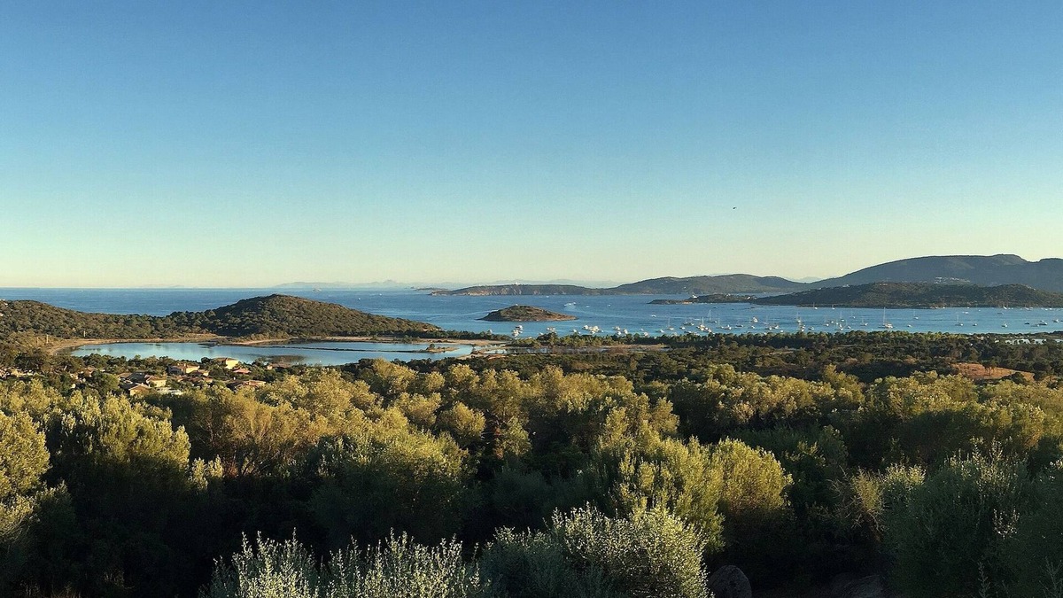 Cirendinu Apartment | Self-catering cottage in villa Ste Lucie in Porto Vecchio classified 3 *.