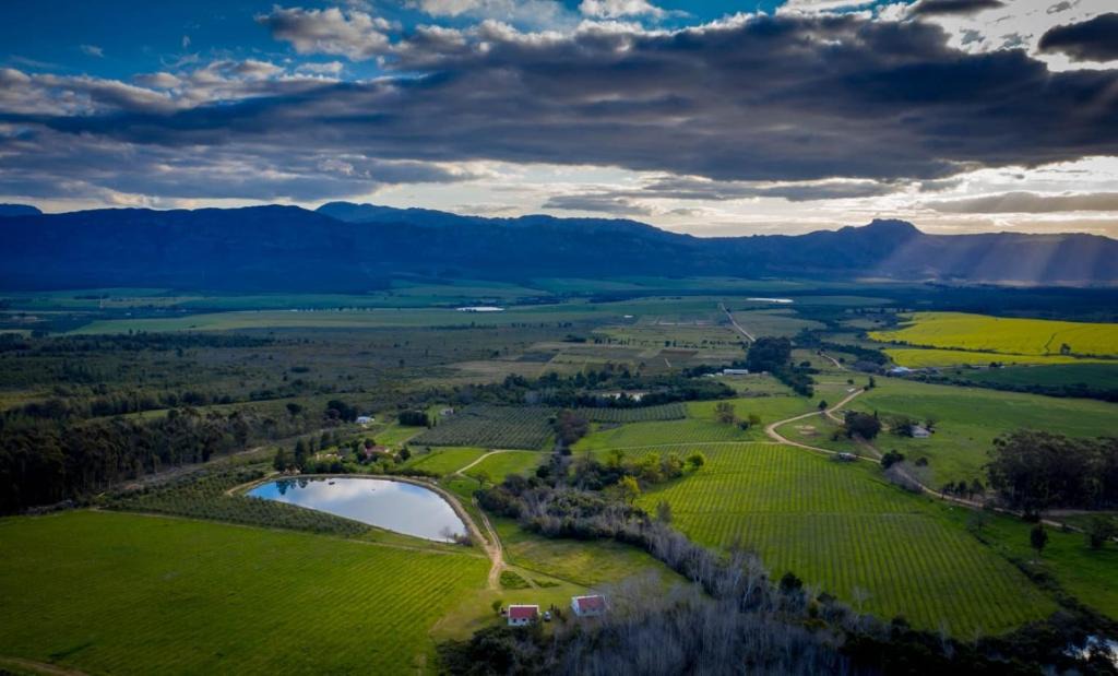 Tulbagh Ski Chalet | Fraaigelegen Farm - Home of ADHARA EVOO