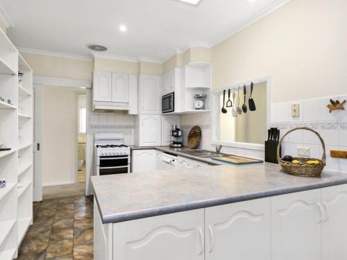 Belmont House | Francis Geelong 156