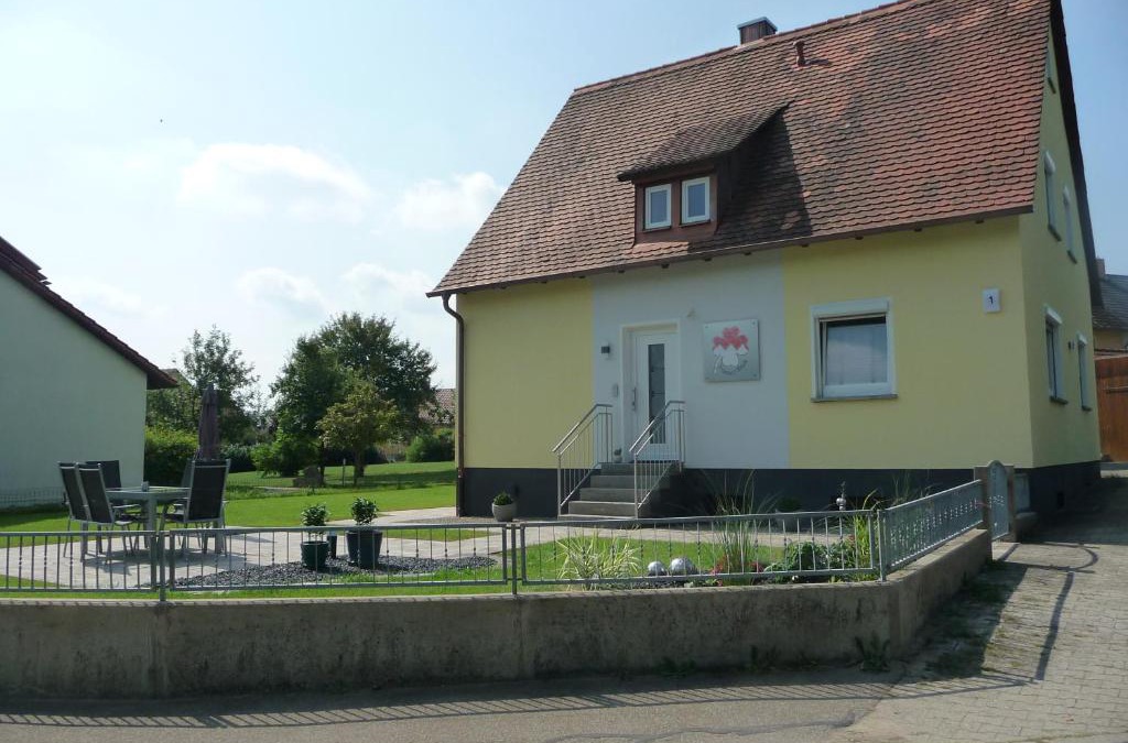 Neusitz Apartment | FrankenFeWo