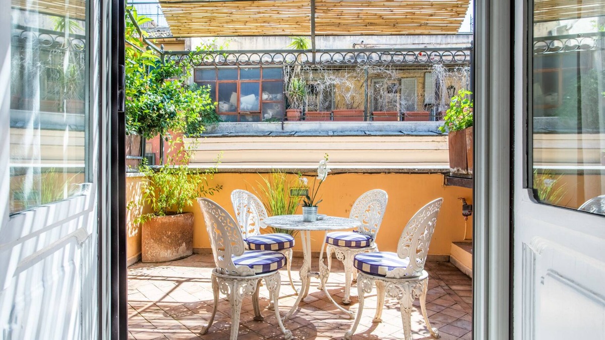 Rione IV Campo Marzio Apartment | Frattina Apartments