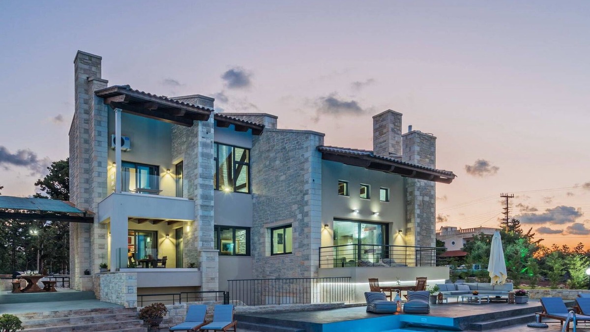 Atsipópoulon Villa | Free Breakfast at villa with Outdoor & Indoor Pool, Hot Tub, Home Cinema