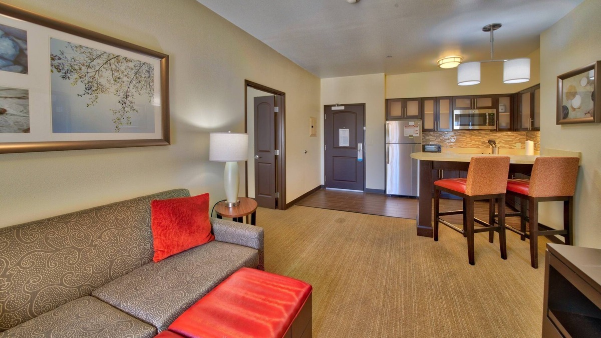 Lubbock Condo | Free Breakfast Buffet. Short Drive to Texas Tech University.