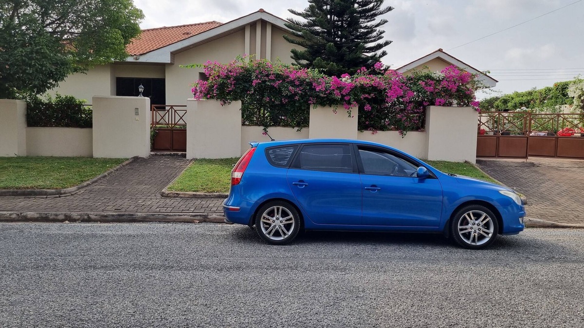 Teshie House | Free Car & Driver, Free Breakfast, 10 Mins to Airport, Secure Gated Community