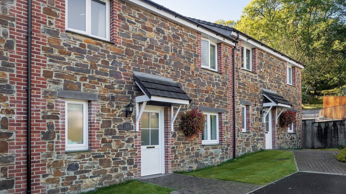Saltash Cottage | Free leisure facilities included