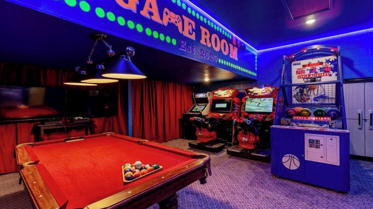 Windsor Hills House | Free Waterpark, Game Room, Near DISNEY!