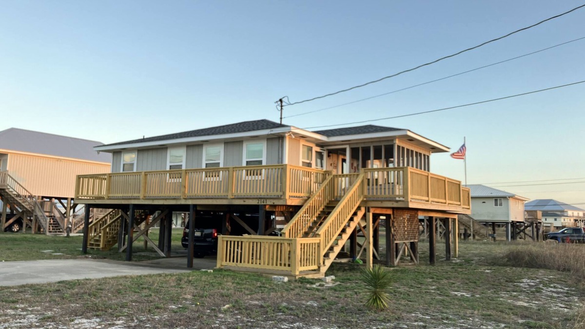 Dauphin Island Cottage | *Free Wi-Fi *Short walk to beach