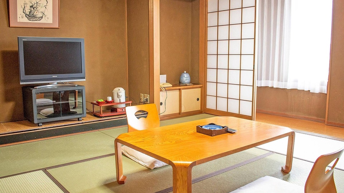 Echizen-cho Hotel | Free WiFi throughout Japanesestyle room with 8 tatami mats/Echizen Fukui