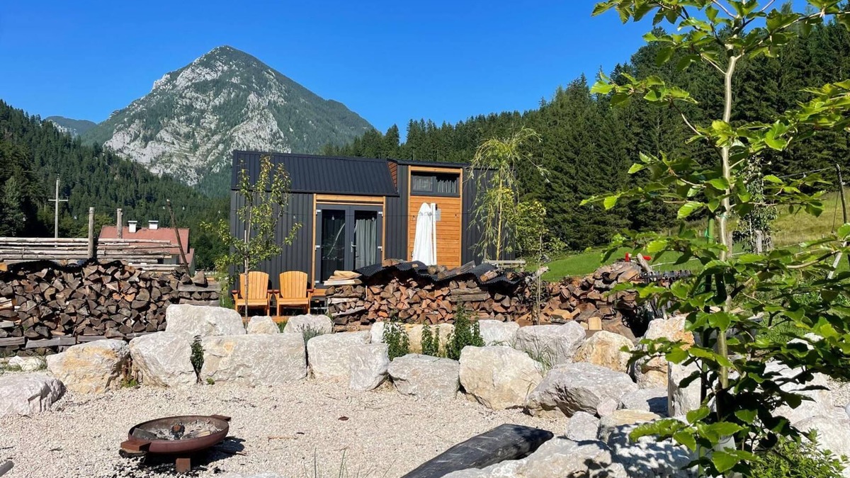 Zell House | Free Zone 2 by Tiny Away
